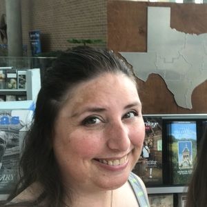 Meet your Posher, Shannon